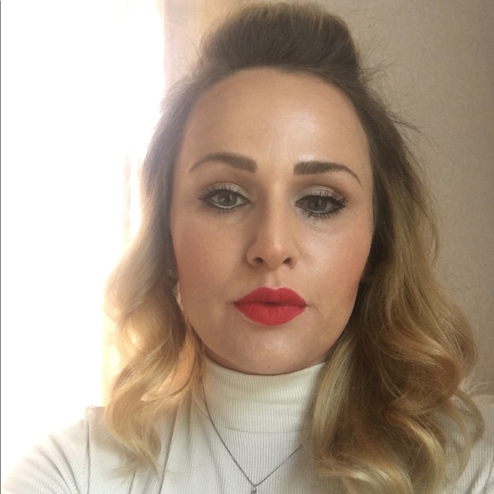 Meet your Posher, Ariel